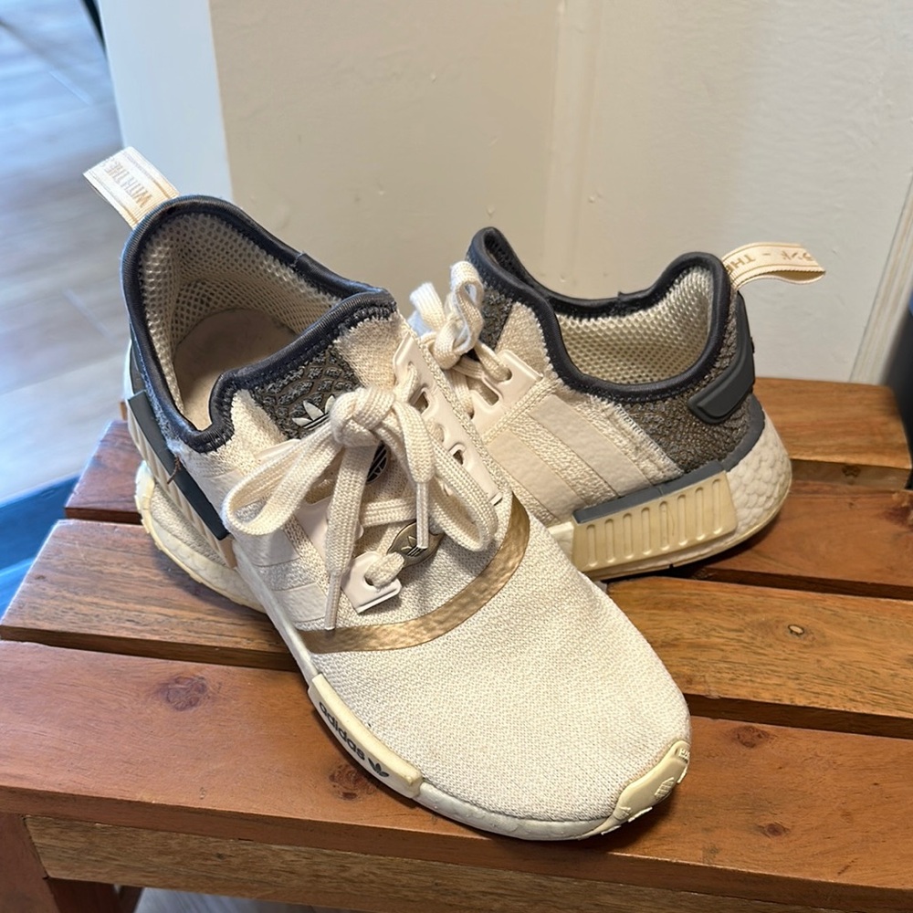 Adidas Kids' Cream and Gold Sneakers